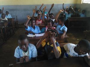 kululeku_School_outside_Vilanculos_03