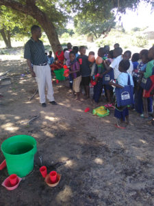 kululeku_School_outside_Vilanculos_06