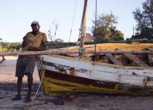 kululeku_Volunteering_Mozambique_Vilanculos_Beach_local_fishermen
