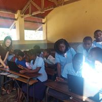 volunteers_Africa_Mozambique_Vilanculos_IT_primaryschool23jpg