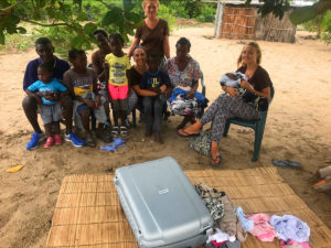 work_abroad_social_impact_travel_with_purpose_kululeku_donation_2