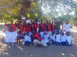 work_abroad_volunteer_Africa_Afrika_Vilankulo_teach_3