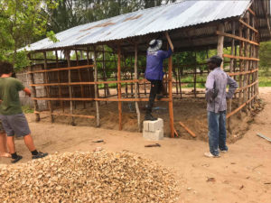 work_abroad_volunteer_Afrika_Africa_construction_work_Vilanculos_Mosambik_kululeku3