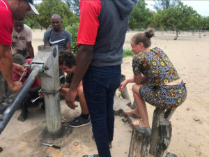 Freiwilligenarbeit_Afrika_Mosambik_kululeku_Brunnenbau