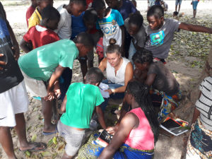 work_abroad_social_impact_kululeku_Africa_teaching